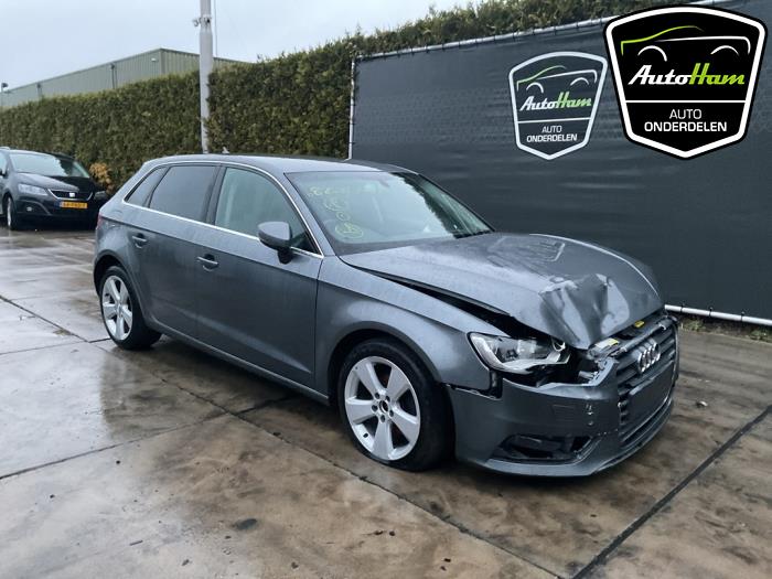 Audi A3 Sportback 1.4 TFSI 16V Sloopvoertuig (2015, Donker, Grijs)