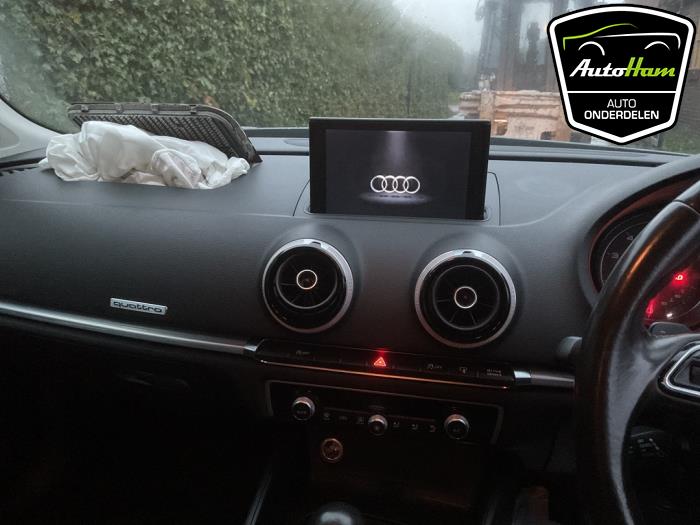 Audi A3 Sportback 1.4 TFSI 16V Sloopvoertuig (2015, Donker, Grijs)