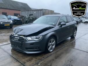 Audi A3 Sportback 1.4 TFSI 16V Sloopvoertuig (2015, Donker, Grijs)