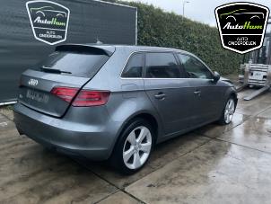 Audi A3 Sportback 1.4 TFSI 16V Sloopvoertuig (2015, Donker, Grijs)