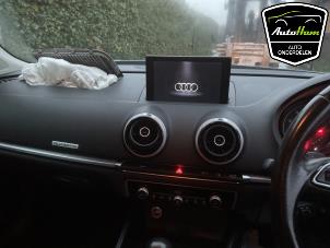 Audi A3 Sportback 1.4 TFSI 16V Sloopvoertuig (2015, Donker, Grijs)