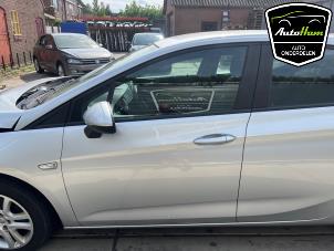 Opel Astra K 1.6 CDTI 110 16V Sloopvoertuig (2018, Zilvergrijs)