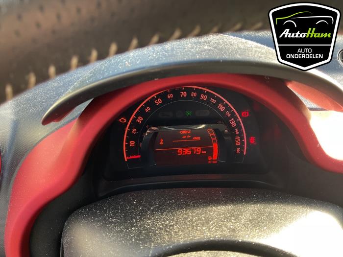 Renault Twingo III 1.0 SCe 70 12V Sloopvoertuig (2016, Zwart)