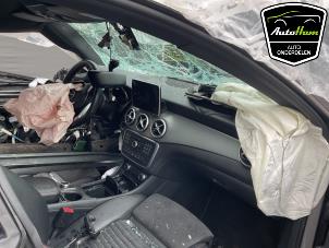 Mercedes CLA 1.6 CLA-180 16V Sloopvoertuig (2016, Grijs)