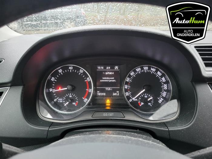 Skoda Fabia III Combi 1.2 TSI 16V Greentech Sloopvoertuig (2017, Grijs)