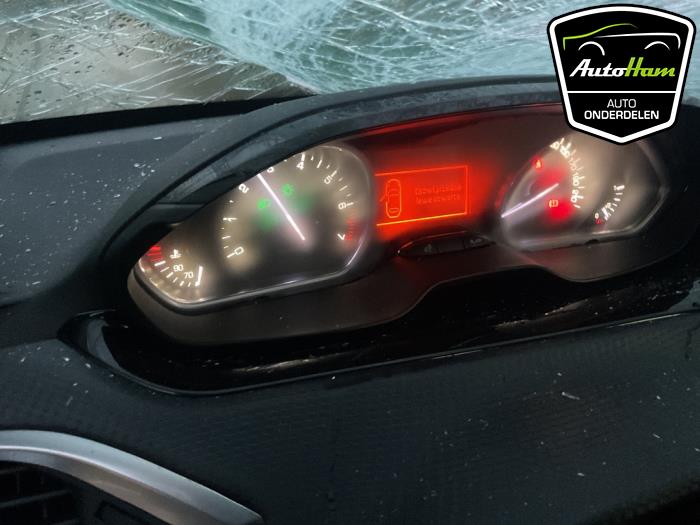 Peugeot 208 I 1.2 Vti 12V PureTech 82 Sloopvoertuig (2016, Zwart)