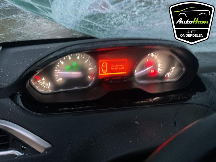 Peugeot 208 I 1.2 Vti 12V PureTech 82 Sloopvoertuig (2016, Zwart)