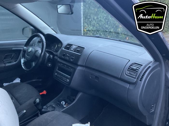 Skoda Fabia II 1.2 TSI Sloopvoertuig (2012, Zwart)