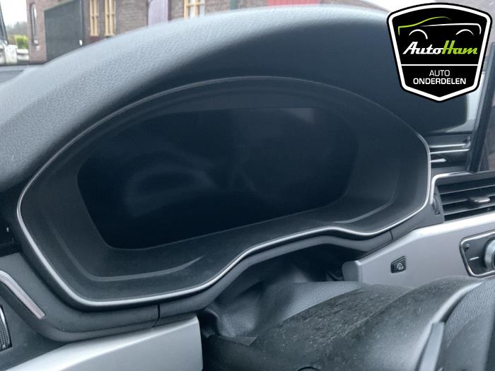 Audi A5 Sportback 2.0 40 TFSI Mild Hybrid 16V Sloopvoertuig (2021, Zwart)