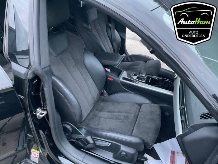 Audi A5 Sportback 2.0 40 TFSI Mild Hybrid 16V Sloopvoertuig (2021, Zwart)