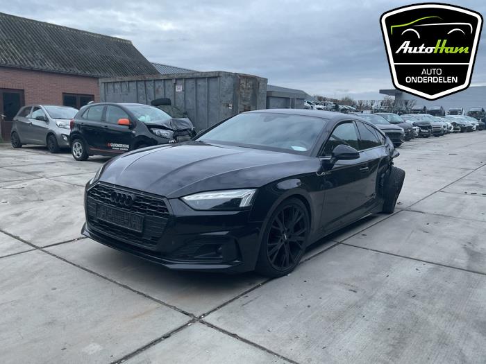 Audi A5 Sportback 2.0 40 TFSI Mild Hybrid 16V Sloopvoertuig (2021, Zwart)