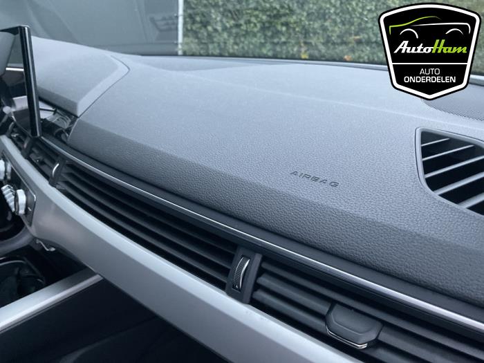 Audi A5 Sportback 2.0 40 TFSI Mild Hybrid 16V Sloopvoertuig (2021, Zwart)