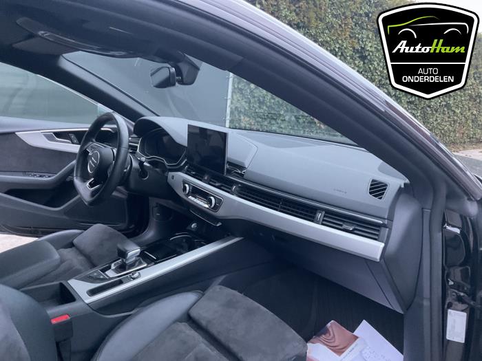 Audi A5 Sportback 2.0 40 TFSI Mild Hybrid 16V Sloopvoertuig (2021, Zwart)