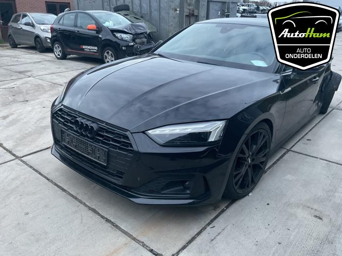 Audi A5 Sportback 2.0 40 TFSI Mild Hybrid 16V Sloopvoertuig (2021, Zwart)