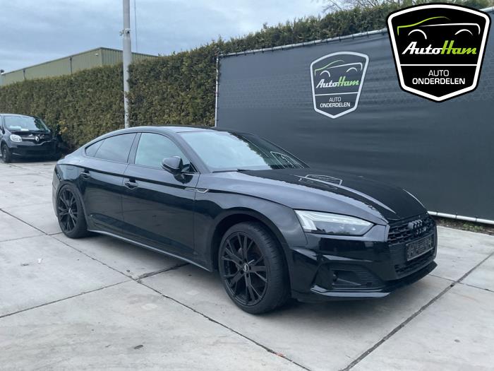 Audi A5 Sportback 2.0 40 TFSI Mild Hybrid 16V Sloopvoertuig (2021, Zwart)