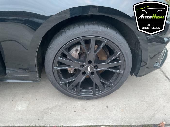 Audi A5 Sportback 2.0 40 TFSI Mild Hybrid 16V Sloopvoertuig (2021, Zwart)