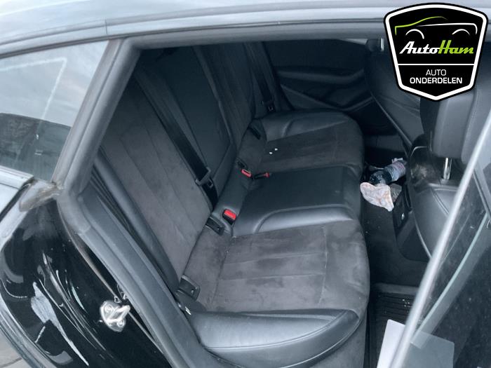 Audi A5 Sportback 2.0 40 TFSI Mild Hybrid 16V Sloopvoertuig (2021, Zwart)