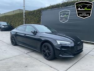 Audi A5 Sportback 2.0 40 TFSI Mild Hybrid 16V Sloopvoertuig (2021, Zwart)