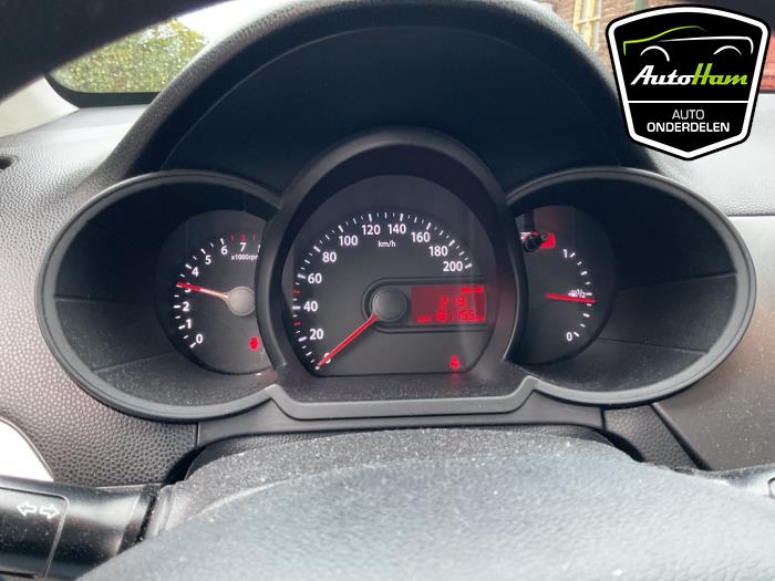 Kia Picanto 1.0 12V Sloopvoertuig (2011, Grijs)