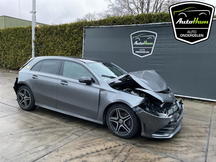 Mercedes A 1.3 A-180 Turbo 16V Sloopvoertuig (2019, Grijs)