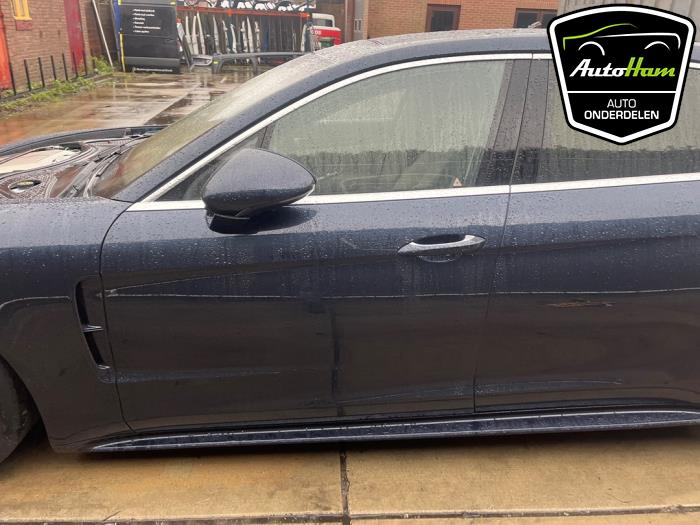 Porsche Panamera 4.0 V8 32V Turbo Sloopvoertuig (2017, Blauw)