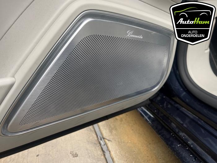 Porsche Panamera 4.0 V8 32V Turbo Sloopvoertuig (2017, Blauw)