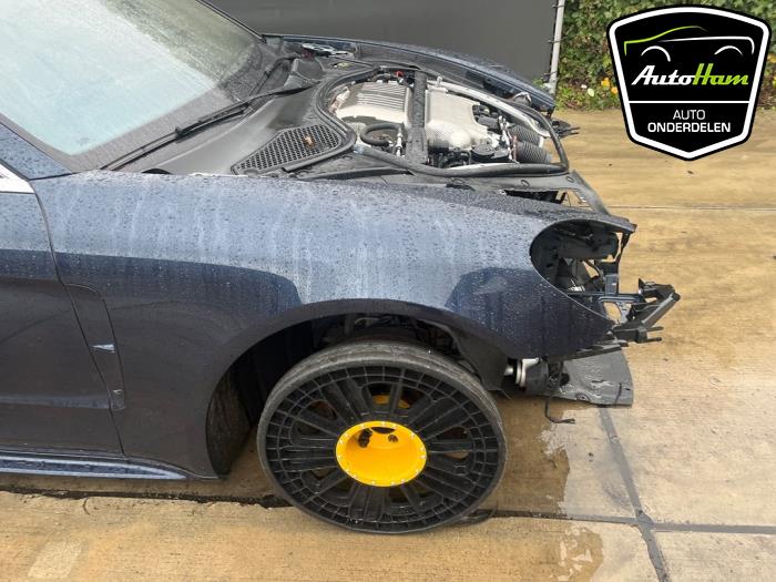 Porsche Panamera 4.0 V8 32V Turbo Sloopvoertuig (2017, Blauw)