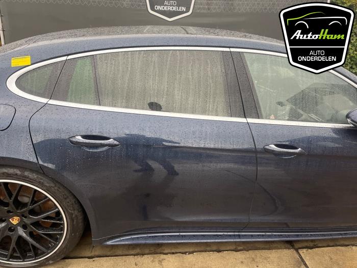 Porsche Panamera 4.0 V8 32V Turbo Sloopvoertuig (2017, Blauw)