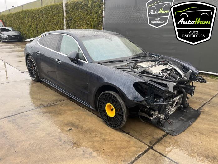 Porsche Panamera 4.0 V8 32V Turbo Sloopvoertuig (2017, Blauw)