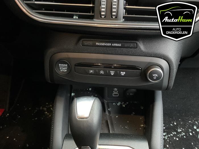 Ford Focus 4 Wagon 1.0 EcoBoost 12V Hybrid 155 Sloopvoertuig (2023, Zwart)