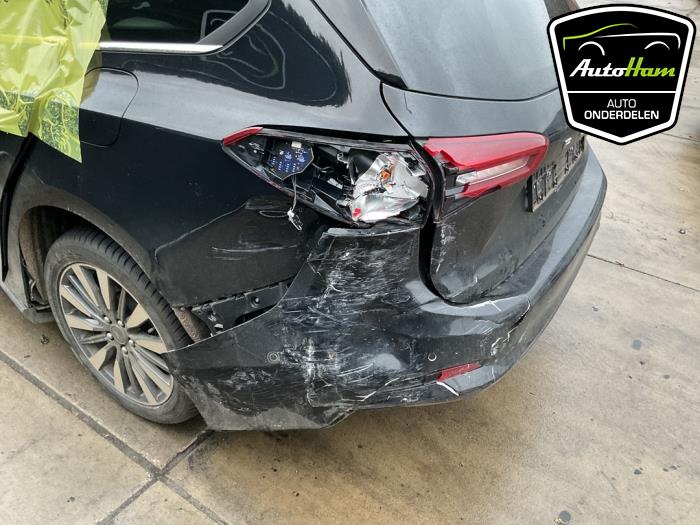 Ford Focus 4 Wagon 1.0 EcoBoost 12V Hybrid 155 Sloopvoertuig (2023, Zwart)