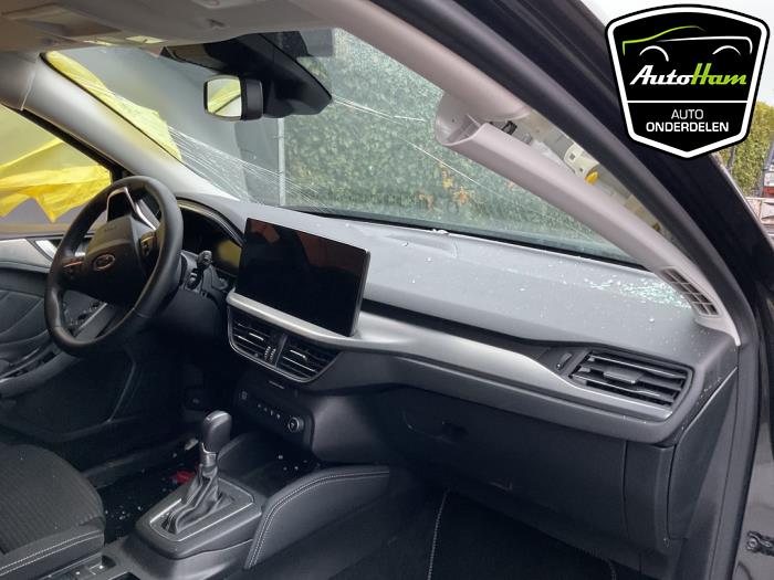 Ford Focus 4 Wagon 1.0 EcoBoost 12V Hybrid 155 Sloopvoertuig (2023, Zwart)