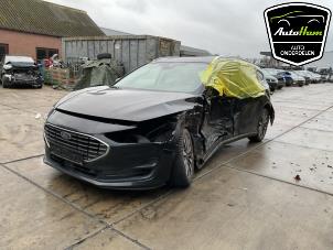 Ford Focus 4 Wagon 1.0 EcoBoost 12V Hybrid 155 Sloopvoertuig (2023, Zwart)