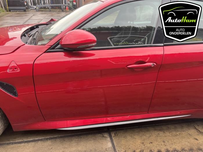 Alfa Romeo Giulia 2.9 Bi-Turbo V6 24V Quadrifoglio Verde Sloopvoertuig (2017, Rood)