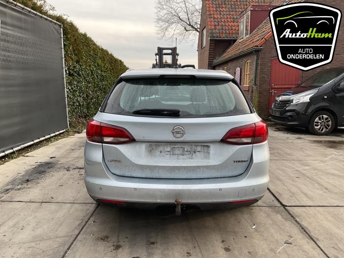 Opel Astra K Sports Tourer 1.4 Turbo 16V Sloopvoertuig (2016, Grijs)