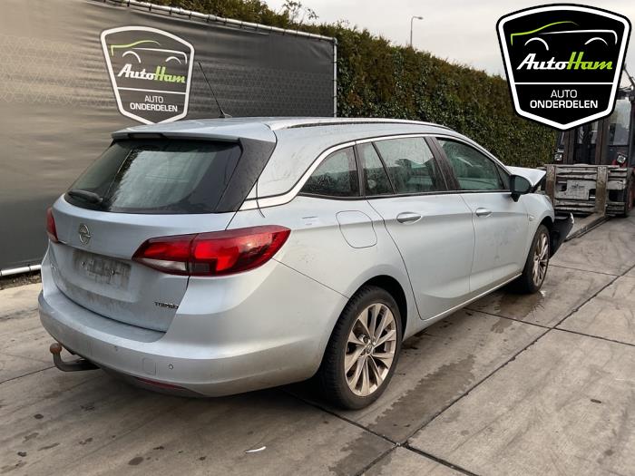 Opel Astra K Sports Tourer 1.4 Turbo 16V Sloopvoertuig (2016, Grijs)