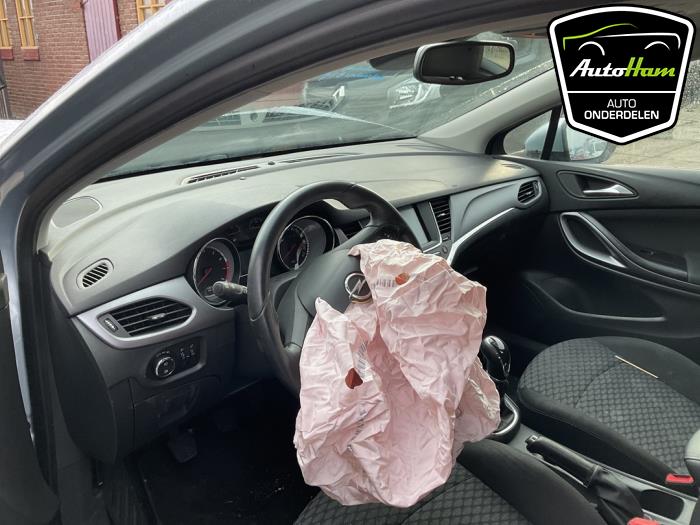 Opel Astra K Sports Tourer 1.4 Turbo 16V Sloopvoertuig (2016, Grijs)