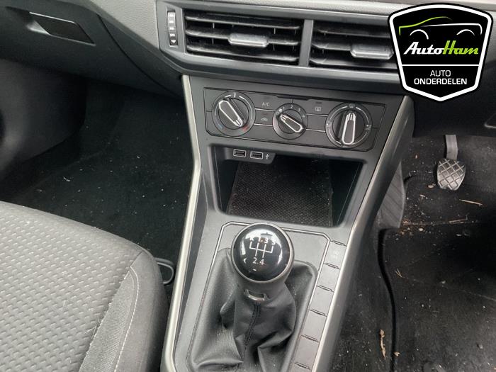 Volkswagen Polo VI 1.0 TSI 12V Sloopvoertuig (2018, Wit)