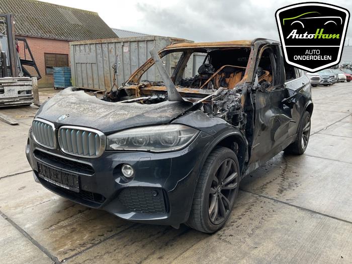 BMW X5 xDrive 40e 2.0 Sloopvoertuig (2015, Zwart)