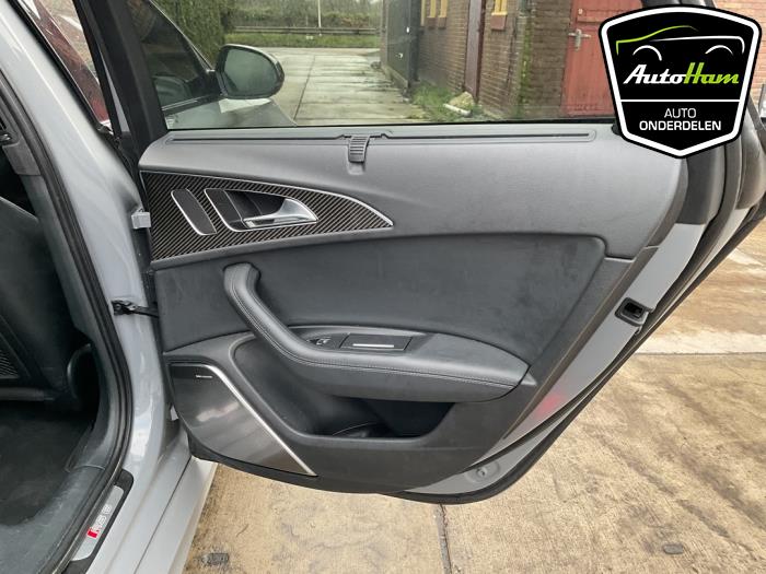 Audi RS 6 Avant 4.0 V8 TFSI 32V Sloopvoertuig (2015, Grijs)