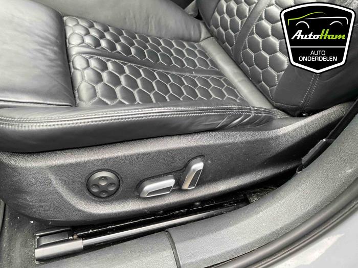 Audi RS 6 Avant 4.0 V8 TFSI 32V Sloopvoertuig (2015, Grijs)