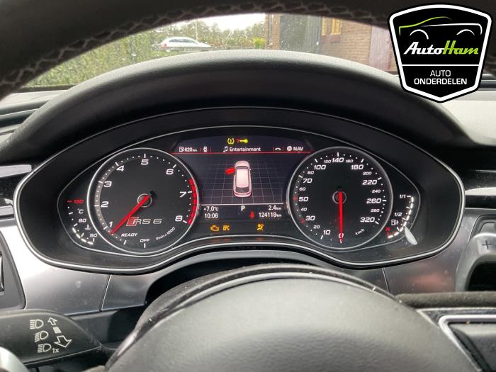 Audi RS 6 Avant 4.0 V8 TFSI 32V Sloopvoertuig (2015, Grijs)