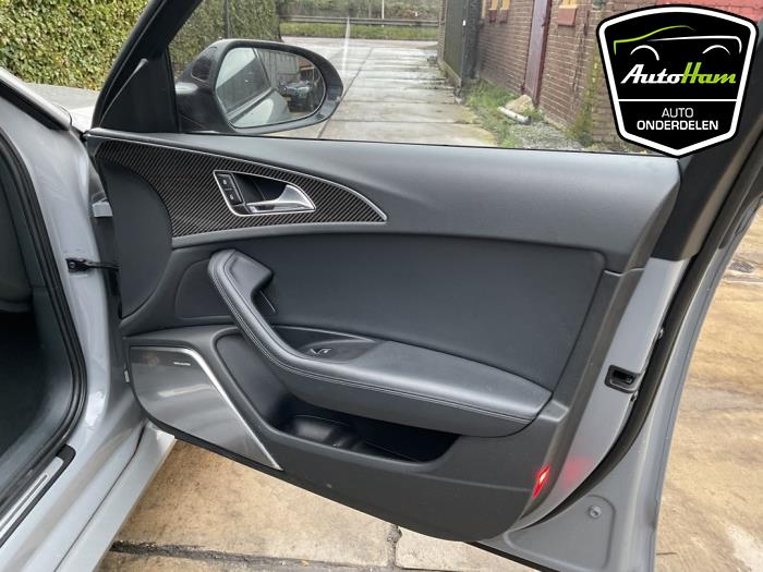 Audi RS 6 Avant 4.0 V8 TFSI 32V Sloopvoertuig (2015, Grijs)