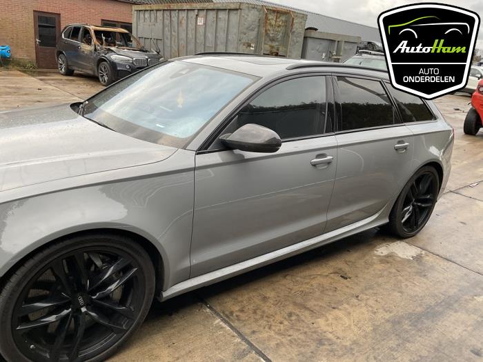 Audi RS 6 Avant 4.0 V8 TFSI 32V Sloopvoertuig (2015, Grijs)