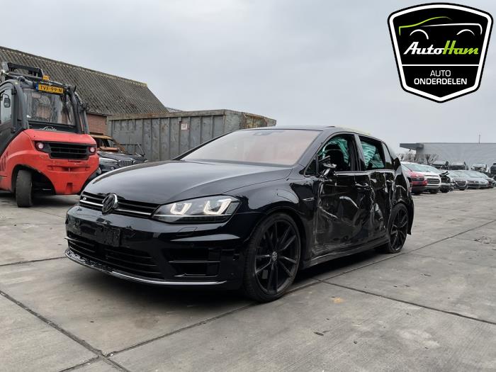 Volkswagen Golf VII 2.0 R 4Motion 16V Sloopvoertuig (2016, Zwart)