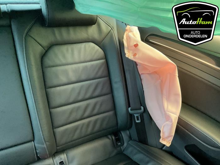 Volkswagen Golf VII 2.0 R 4Motion 16V Sloopvoertuig (2016, Zwart)