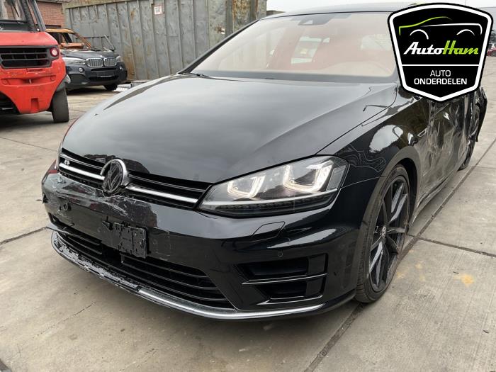 Volkswagen Golf VII 2.0 R 4Motion 16V Sloopvoertuig (2016, Zwart)