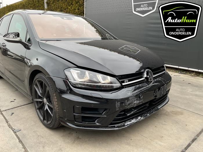 Volkswagen Golf VII 2.0 R 4Motion 16V Sloopvoertuig (2016, Zwart)
