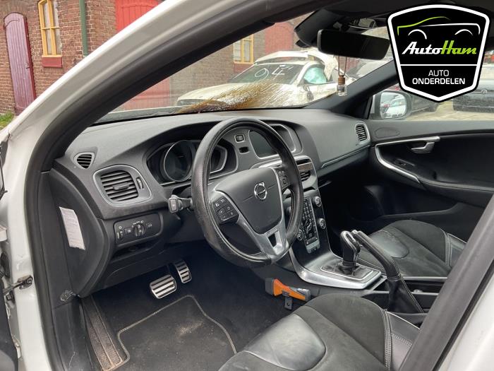 Volvo V40 1.5 T3 16V Geartronic Sloopvoertuig (2019, Wit)