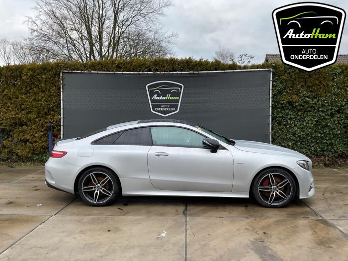Mercedes E E-220d 2.0 Turbo 16V Sloopvoertuig (2017, Grijs)